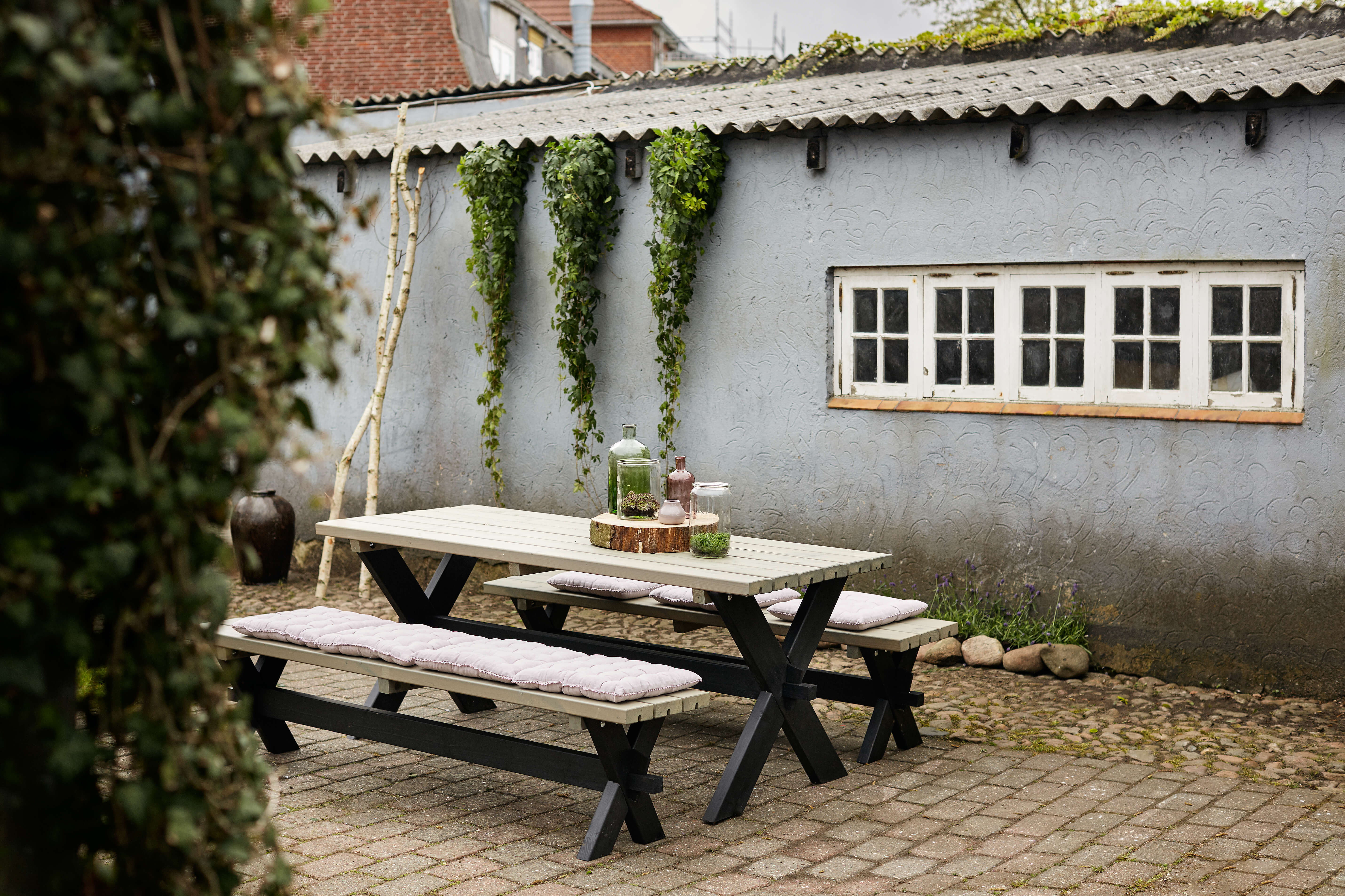 Nostalgi Plankengarnitur Tisch und 2 Bänke 177 cm Schwarz/Graubraun