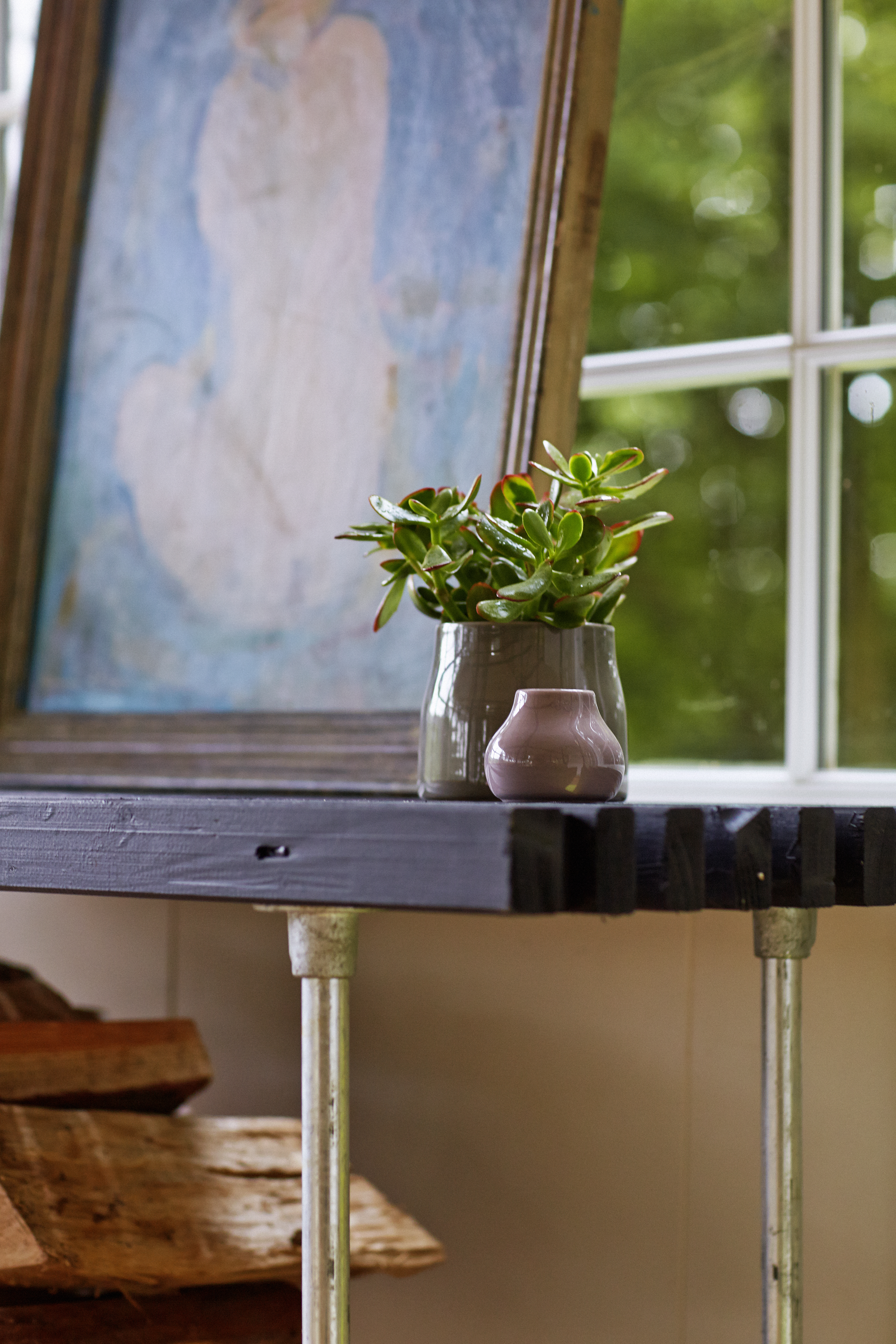 Latten Grill- oder Anrichtetisch mit Rädern 138 cm Schwarz